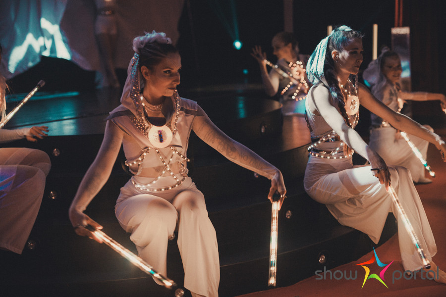 ALIATRIX | Elegantní světelná show