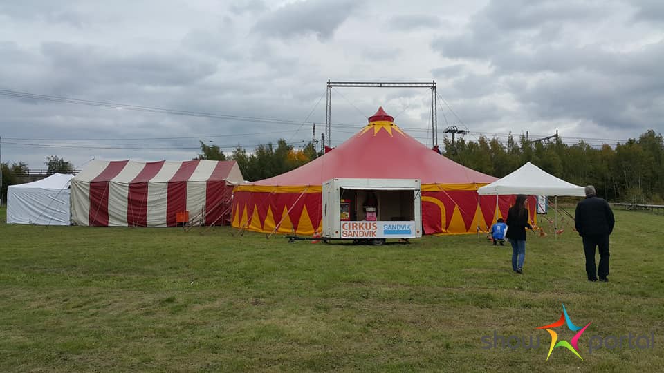 Pronájem cirkusových stanů