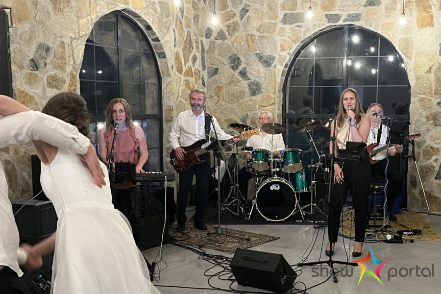 Skelet - kapela na ples, svatbu, oslavu, firemní párty