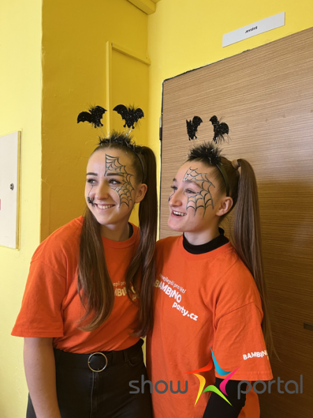 House párty s populárními TikTokerkami
