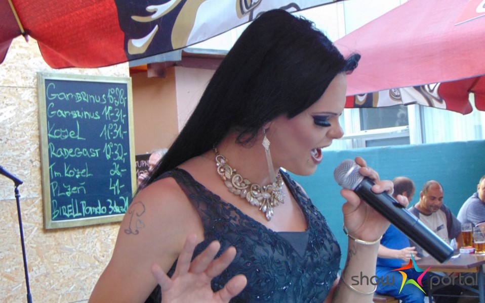 Golden Cats (Travesti Show)