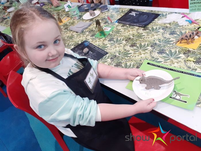 PRAVĚKÁ DÍLNIČKA A VÝROBA DINOSAURŮ Z KERAMICKÉ HLÍNY