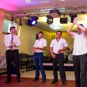 KARAOKE NIGHT