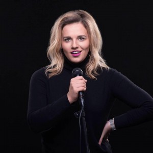 Moderátorka a stand-up komička